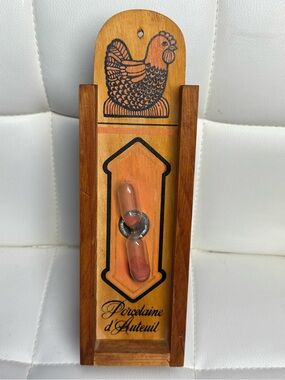 Porcelaine d Auteuil Wood Wall Mount Hourglass Egg Timer Set